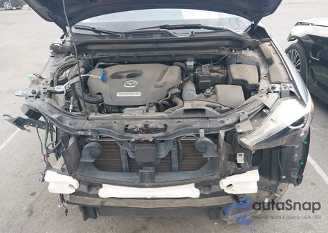 2021 Mazda Cx-5 Carbon Edition Turbo z USA, uszkodzony, nr VIN JM3KFACYXM0323774